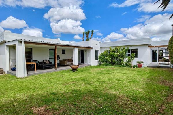 Sole and Exclusive Mandate

This modern 3-bedroom home in the heart of Old Edgemead is designed for contemporary living. It offers an ...