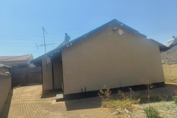 2 bedroom house with bathroom, kitchen and dining. Cash buyers only.