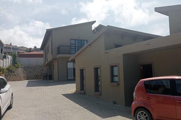 R12 270-00 per month - Unfurnished

Available:  1 November 2024

This spacious home offers a well-appointed kitchen, a comfortable ...