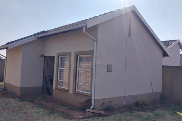 **Charming 2-Bedroom Freestanding Home in Salfin, Boksburg**

Welcome to your dream home! Nestled in the heart of Salfin, Boksburg ...