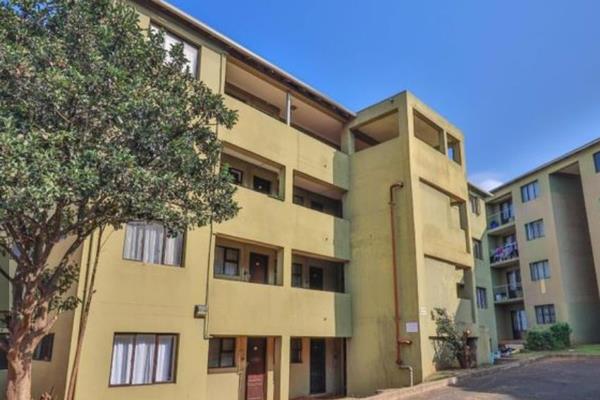 A 2-bedroom home for sale in Woodridge Estate, Montclair, Durban, typically offers a ...