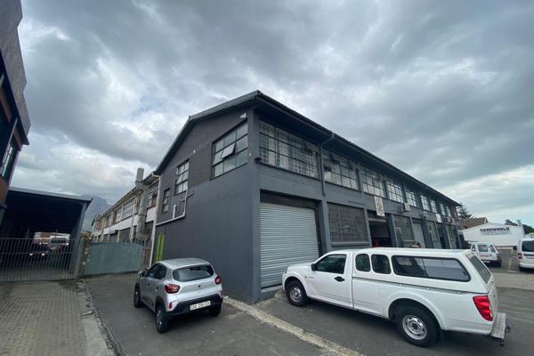 This versatile office and warehouse space is situated on the first floor of a ...