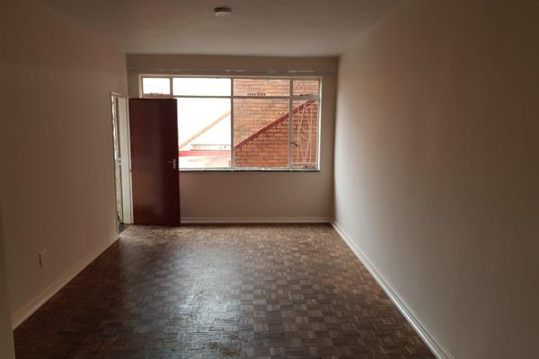 FLAT FOR RENT IN BRAKPAN

1 x Bedroom with built in cupboards
1 ...