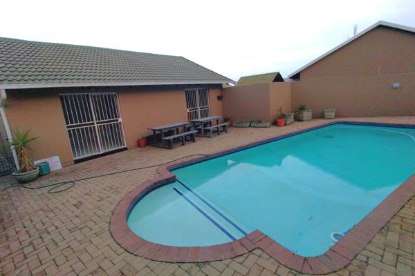 The complex is conveniently situated close to Northgate Mall, The Dome, Northgate ...