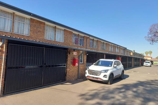 This spacious townhouse is situated in the heart of Pretoria gardens offering you ...