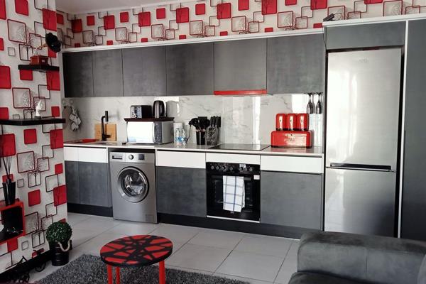 Smart Apartment for Rent!

Explore flexible living with our smart apartment options:

Unfurnished Unit: Rent without furniture but ...