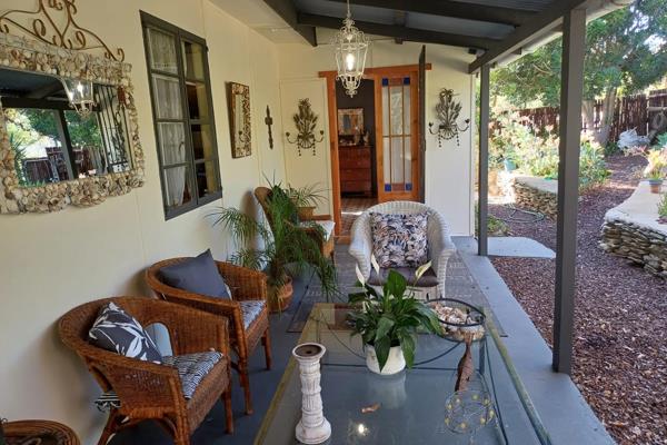 A Tranquil Treasure!
Discover your perfect home in the small town of Barrydale in the ...