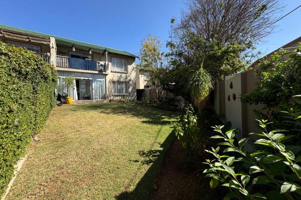 Ground-Floor Gem For Sale in Sunflower Complex, Moreleta Park!

Discover comfort, style ...