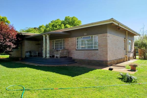 Charming 4-Bedroom Home on Expansive Stand with Pecan Plantation – A Miniature Farm for Green Thumbs!

Discover this gem – a spacious ...