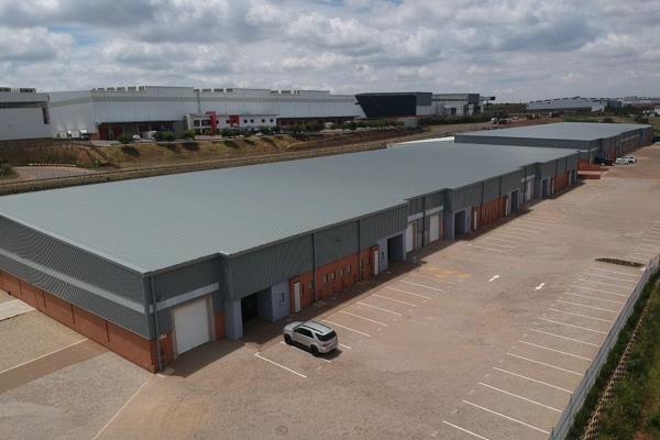 This newly developed property to let is located within the Twenty One Industrial Estate ...