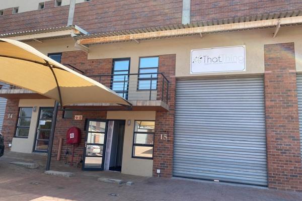 Neat mini unit available to lease from 1 September 2024.  This well-appointed small ...