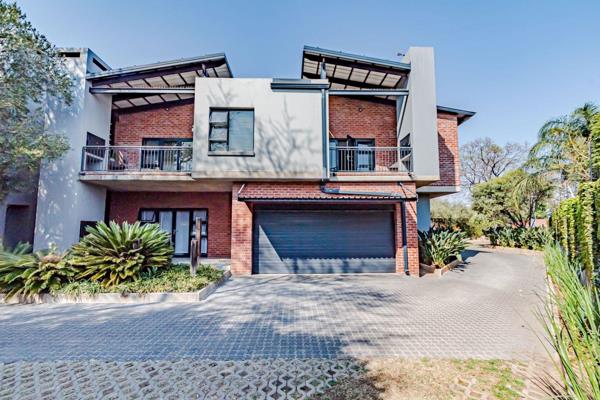 Discover the perfect blend of style and comfort in this beautifully designed one-bedroom apartment in the heart of Menlo Park ...