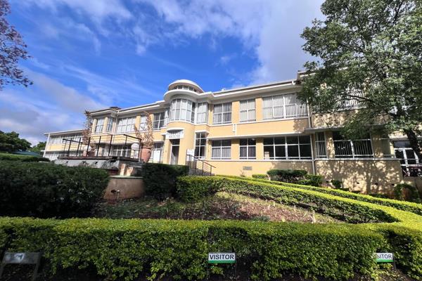 Office For Sale at an attractive price. Spacious 422 sqm Office situated in a quiet, secure office park in Clarendon, Pietermaritzburg. ...