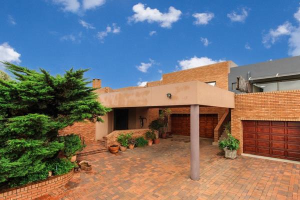 This stunning property is situated in the sought after suburb of Northcliff, offering low maintenance living with plenty of space for ...