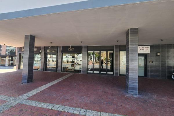 Prime retail space to let on Somerset Road in De Waterkant. 

This retail space offers ...