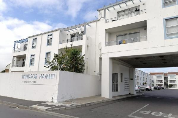 Situated on the 3rd floor, this 70sqm 2-bedroom apartment offers a prime investment opportunity. Currently tenanted with a lease until ...