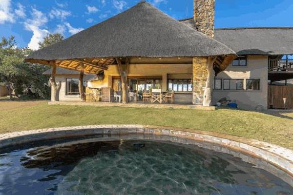 MAGNIFICENT 5 BEDROOM LODGE IN ZEBULA GOLF ESTATE

Presenting an exquisite luxury bush home now available for sale within the ...