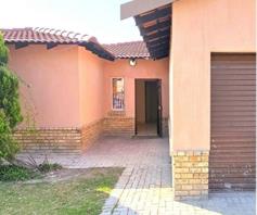 House for sale in Waterval East