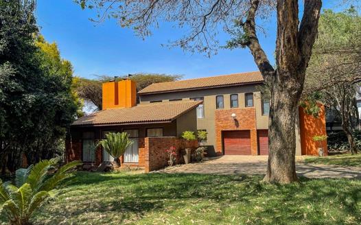 3 Bedroom House for sale in Woodhill Golf Estate