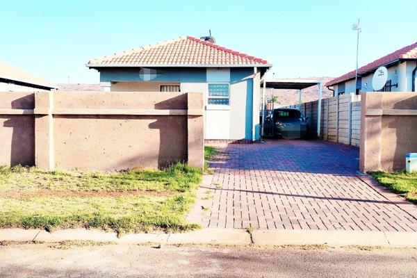 FEATURES:
- 2 Fitted Bedrooms
- Fitted Kitchen
- Lounge
- Bathroom with full ...