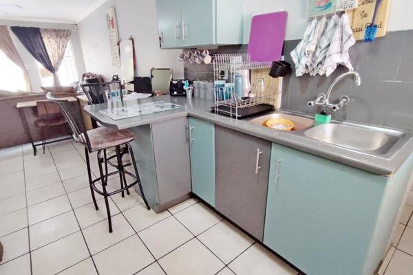 **Vibrant 2-Bedroom Townhouse – Just Minutes from Mall@Reds! (No Transfer Duty!)**

**Exclusive Sole Mandate** ...