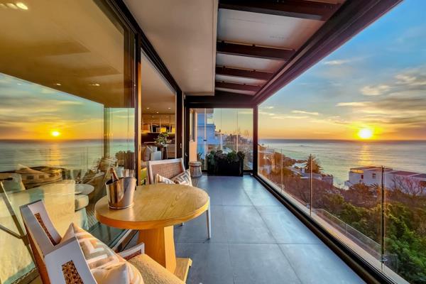 Law Sole &amp; Exclusive Mandate 

This truly is one of the hidden gems of Bantry Bay. 

This two-level duplex penthouse, with ...