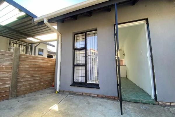 This delightful cottage offers a tranquil retreat in a sought-after suburb. The open-plan design creates a sense of spaciousness ...