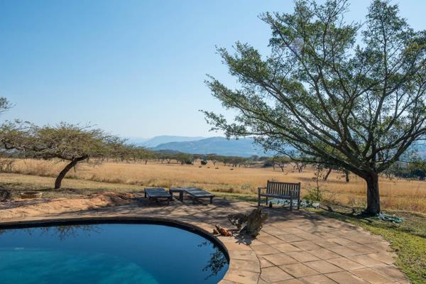 This 925m&#178; home is designed to maximize on the beautiful Lowveld views and is ...