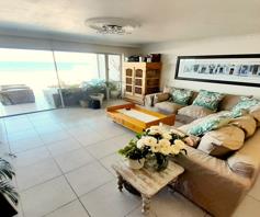 Apartment / Flat for sale in Selection Beach