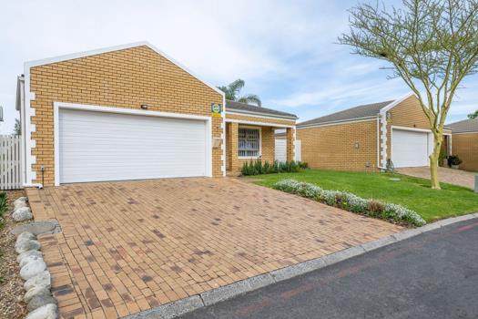 2 Bedroom House for sale in Durbanville Country Estate