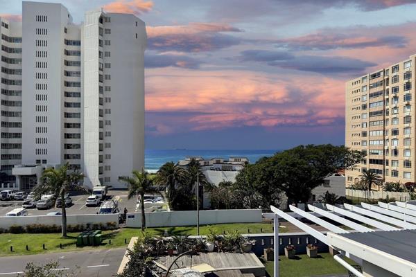 A rare find, this sophisticated 384 sqm garden townhouse offers an unmatched lifestyle of comfort and elegance. Located within walking distance to the beach in Umhlanga Rocks, the property boasts a spacious outdoor deck with a splash pool and sea views, perfect for enjoying ...