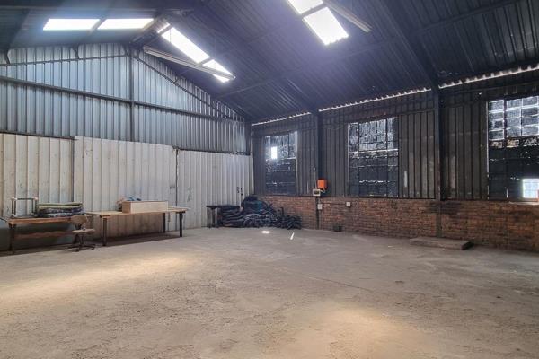 Neat industrial unit is now available for lease, offering a perfect solution for ...