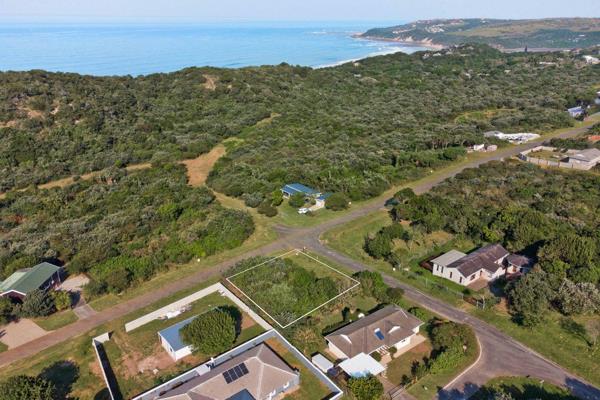 Discover this plot located in the picturesque coastal town of Cintsa East, offering a unique opportunity for those seeking a relaxed ...