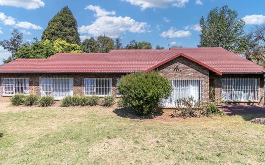 4 Bedroom House for sale in Randpark Ridge