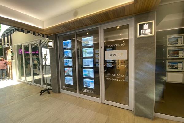 This prime retail space is located in The Promenade, one of Camps Bay&#39;s most popular ...