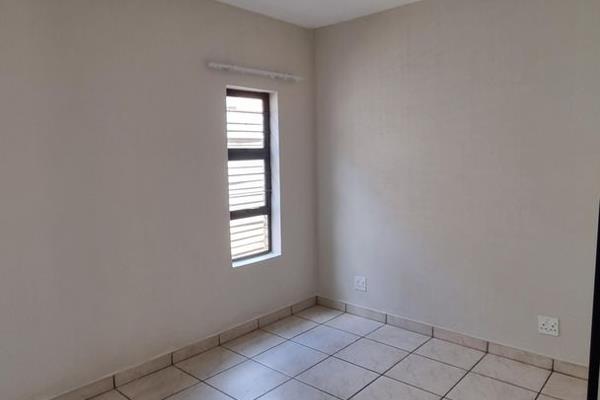 This one-bedroom apartment is situated on the ground floor of a neatly kept complex that is fully walled, has electric access gates and ...