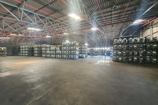 This 3460m2 warehouse is available to let in a secure industrial complex, offering a ...