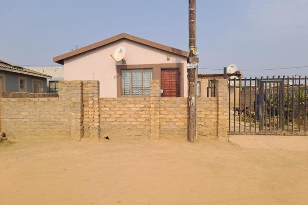 The RDP house in Nellmapius Ext22 is currently on the market for sale. The property is secured with a high right round wall and a ...