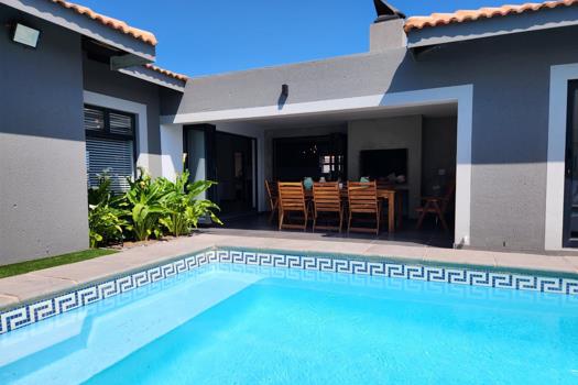 4 Bedroom House for sale in Langebaan Country Estate