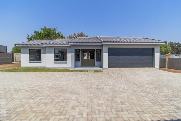 Discover Your Dream Home in Midvaal!

 Welcome to this stunning 3-bedroom, 1-bathroom ...