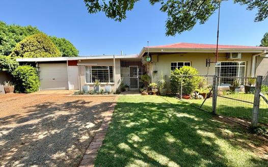 3 Bedroom House for sale in Lichtenburg