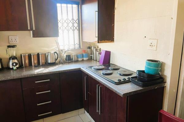 This property offers so much potential with 2 bedrooms both tiled and fitted built in ...