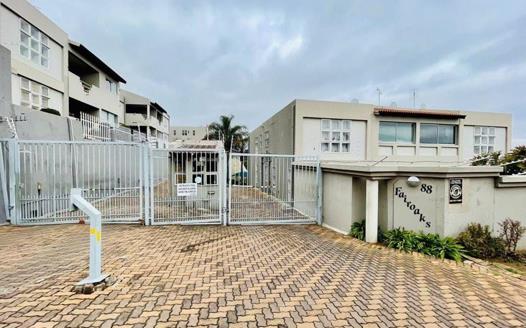 3 Bedroom Apartment / Flat for sale in Oakdene