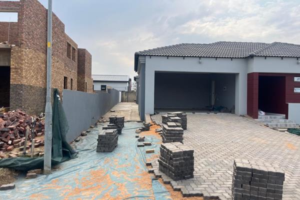 In-Progress House in Emerald Hills Estate

Discover a opportunity to own a property in the prestigious Emerald Hills Estate with a stand size of 600 m&#178; and an impressive planned house size of 200 m&#178;. This residence is currently under works, offering you the chance ...