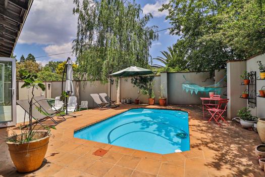 4 Bedroom House for sale in Edenvale Central