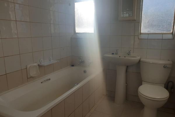 Prestige Flat Nr 17 to rent ,Central location near Wonder Park Spar Shopping Centre, and ...