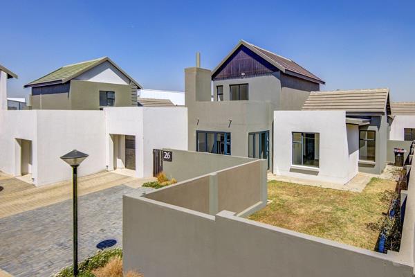 Inside the stunning upmarket Estate, Swallow Hills, in Glen Marais, is an exclusive ...