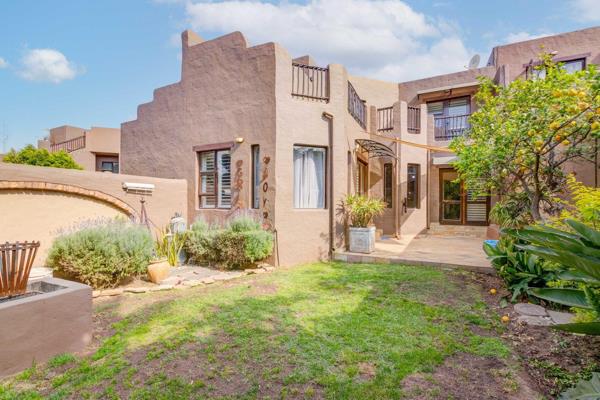 Discover a unique blend of Moroccan charm and modern elegance in this stunning double-storey home. This home offers 3 spacious bedrooms ...