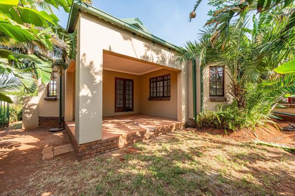 Charming 2-Bedroom, 2-Bathroom Full Title Home In Secure Estate 
Welcome to your new ...