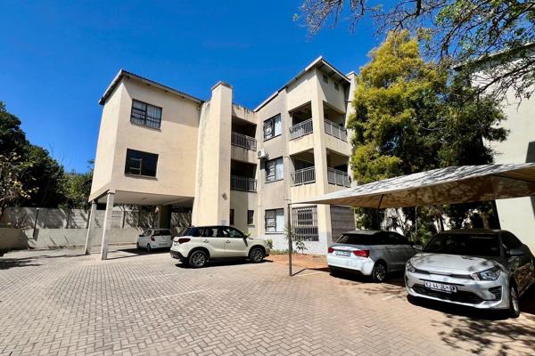 2 Bedroom Apartment To Let

Casa Ferreira

Available:  Immediately
Lease Term:  12 Months

This property offers:
-  2 Bedrooms
-  1 ...